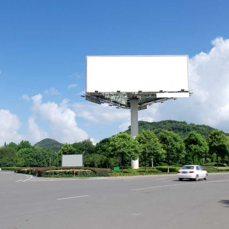 高速公路广告牌