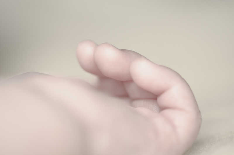 可爱的小婴儿的手指