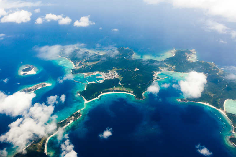 从空中拍摄的日本岛屿