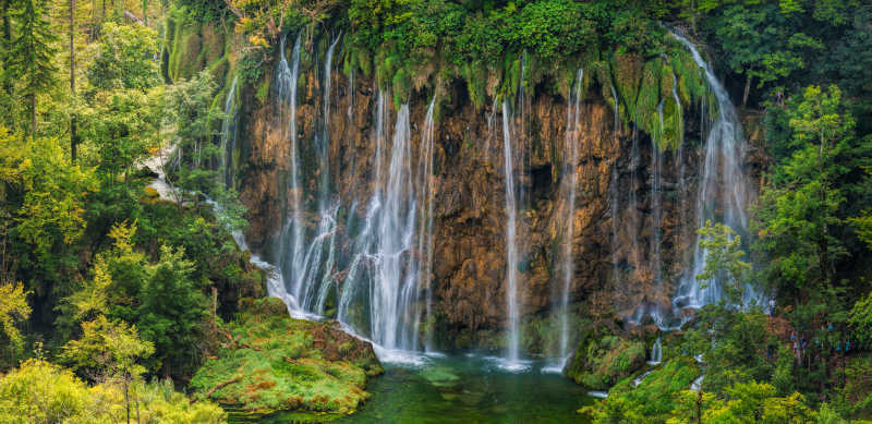 克罗地亚国家公园美丽的瀑布