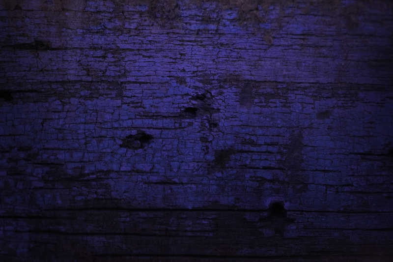 紫色木制板纹理背景