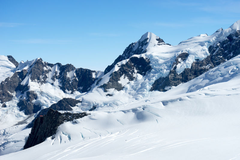 整个大山被雪堆满