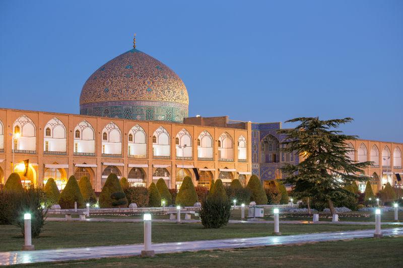 圆顶设计的伊斯兰宗教建筑