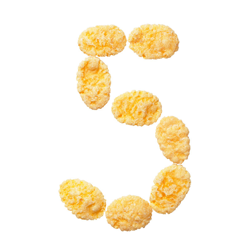 黄色玉米片5号白色背景