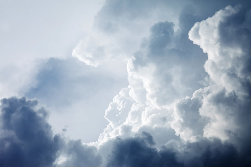 暴风雨般的天空