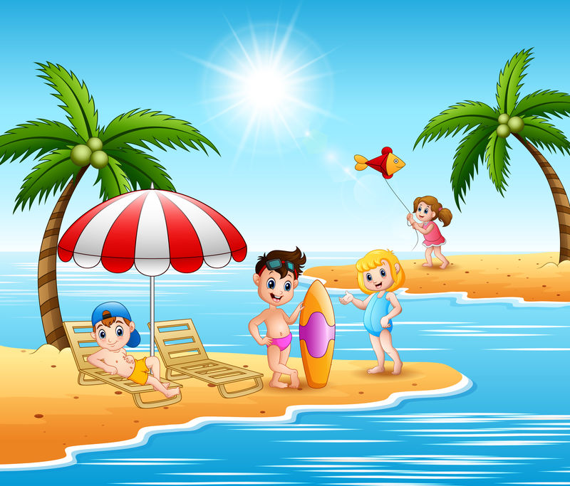 孩子们在沙滩上享受暑假